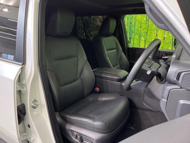 TOYOTA LANDCRUISER 250 2025 Image 31