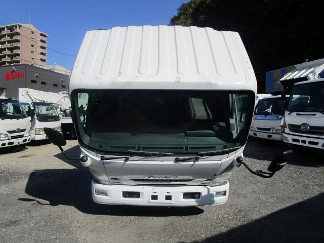 ISUZU ELF 2013 Image 31