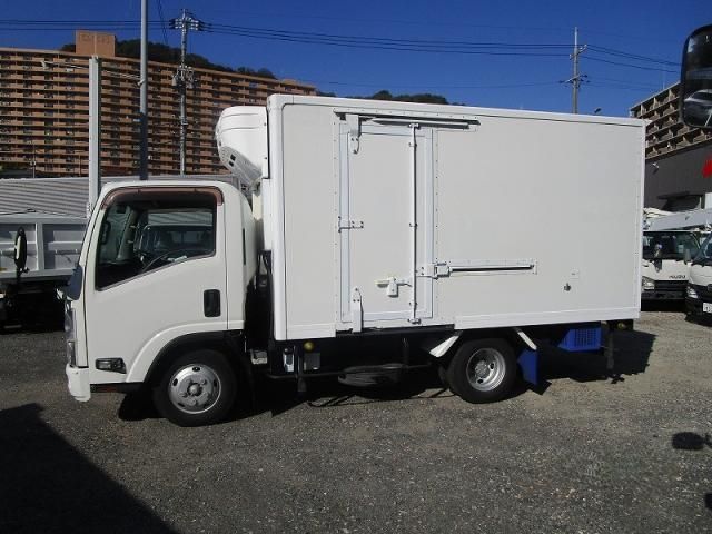 ISUZU ELF 2013 Image 31