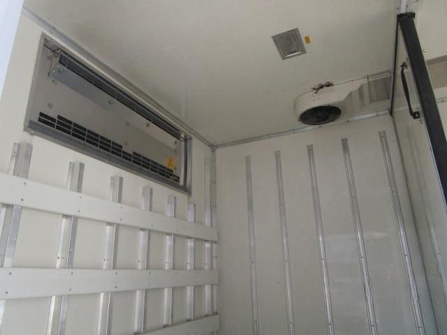 ISUZU ELF 2013 Image 31