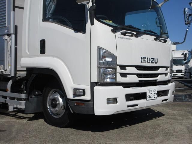 ISUZU FORWARD 2018 Image 31