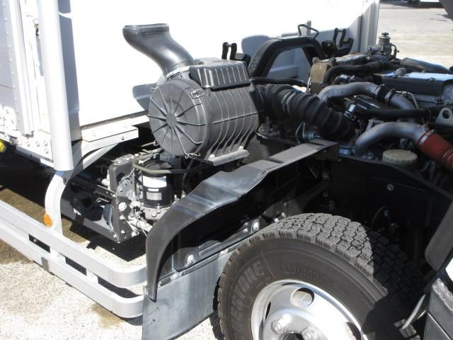 ISUZU FORWARD 2018 Image 31