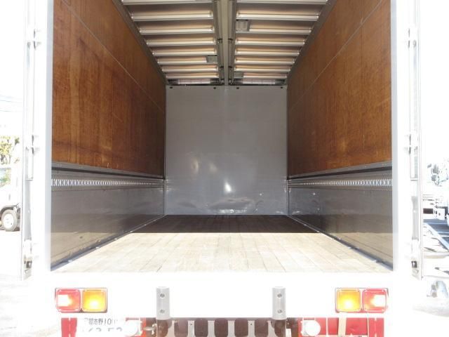 ISUZU FORWARD 2018 Image 31