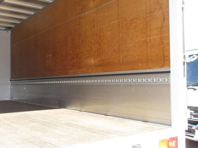 ISUZU FORWARD 2018 Image 31