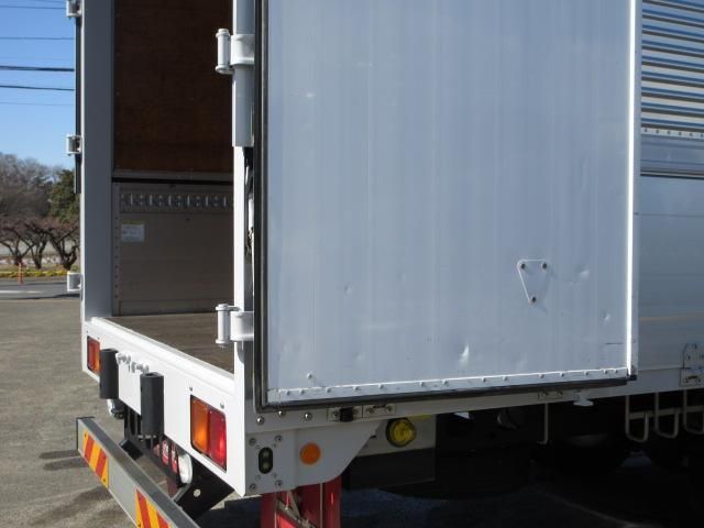 ISUZU FORWARD 2018 Image 31