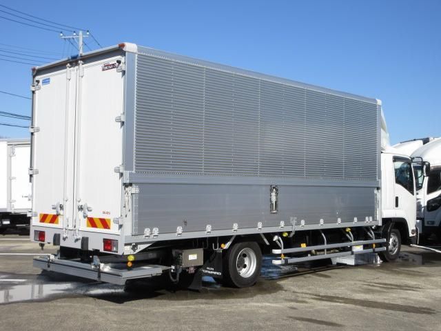 ISUZU FORWARD 2023 Image 31