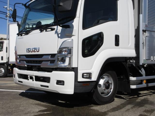ISUZU FORWARD 2023 Image 31