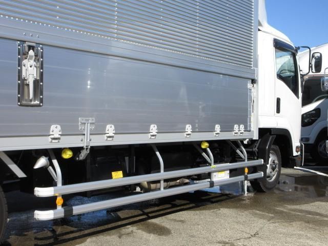 ISUZU FORWARD 2023 Image 31