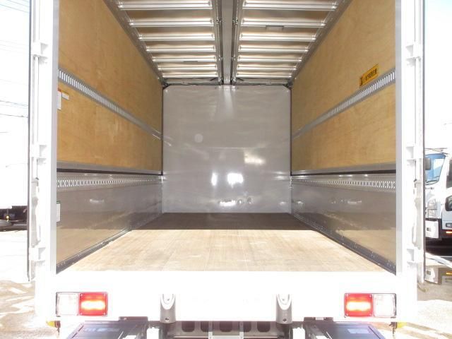 ISUZU FORWARD 2023 Image 31