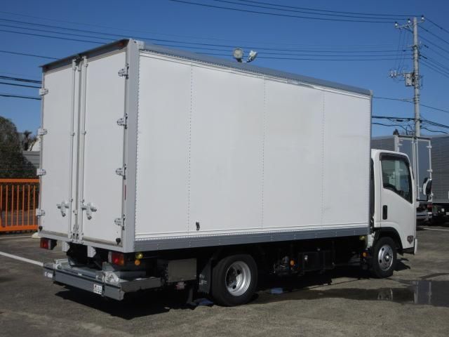 ISUZU ELF 2020 Image 31