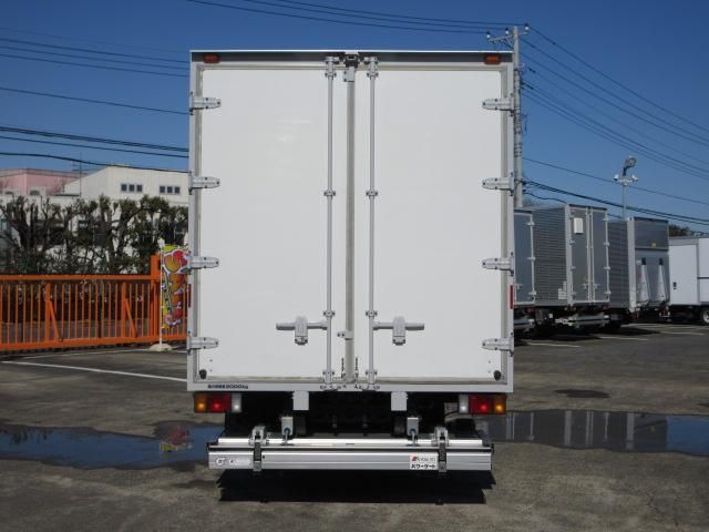 ISUZU ELF 2020 Image 31