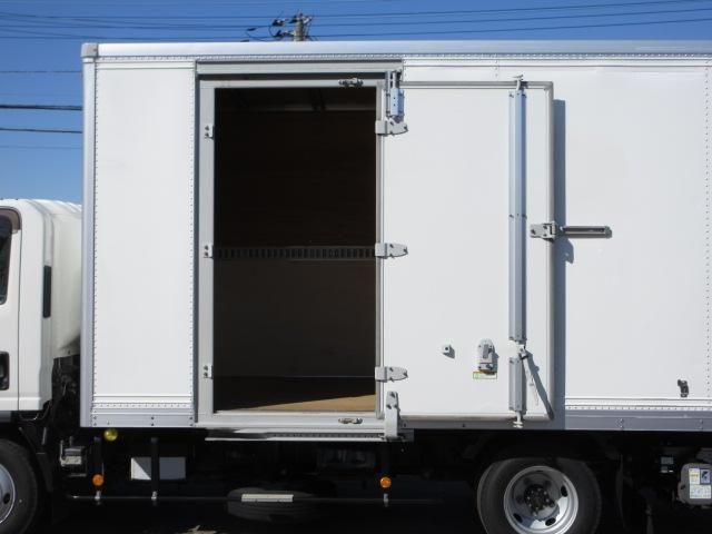 ISUZU ELF 2020 Image 31