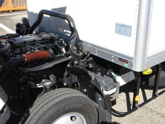 ISUZU ELF 2020 Image 31