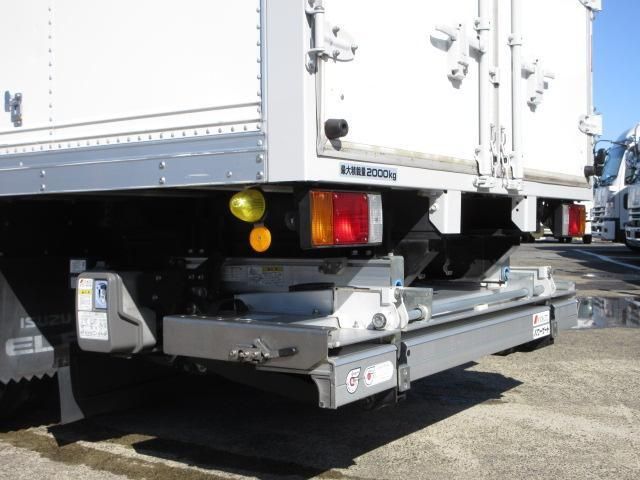 ISUZU ELF 2020 Image 31