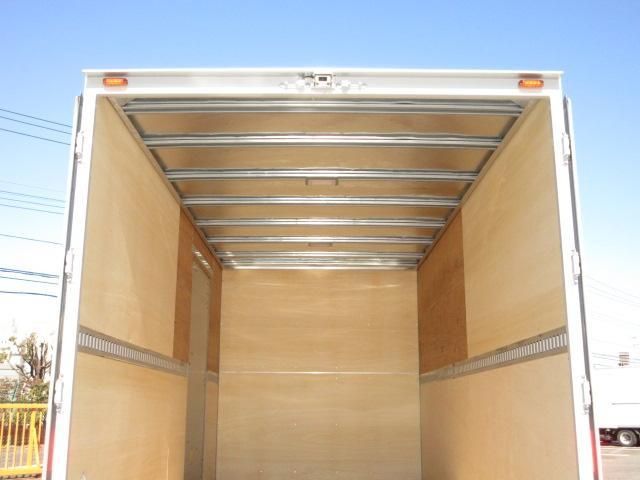 ISUZU ELF 2020 Image 31