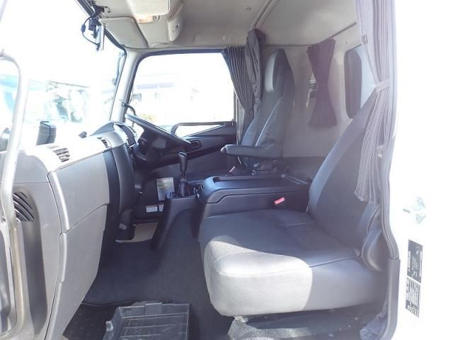 MITSUBISHI FUSOU FIGHTER 2020 Image 31