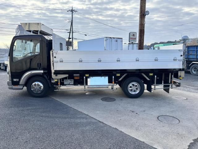 ISUZU ELF 2013 Image 31