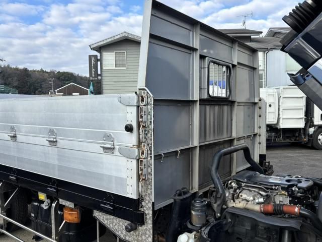 ISUZU ELF 2013 Image 31