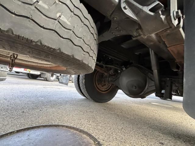 ISUZU ELF 2013 Image 31