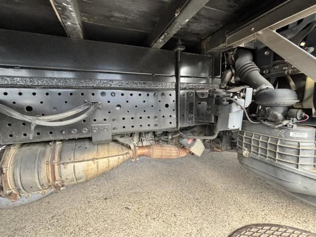 ISUZU ELF 2013 Image 31