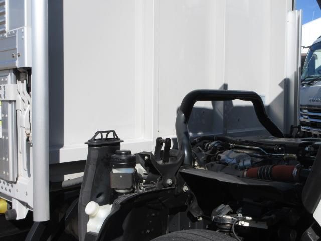 ISUZU ELF 2017 Image 31