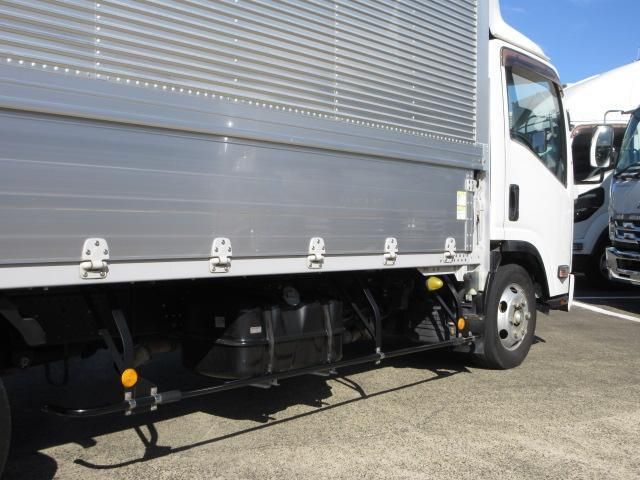 ISUZU ELF 2017 Image 31