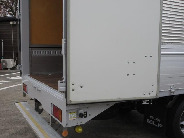 ISUZU ELF 2017 Image 31