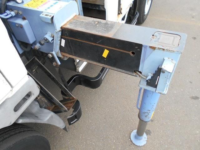 MITSUBISHI CANTER 2000 Image 31