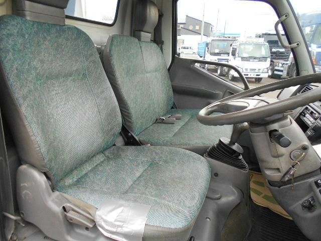 MITSUBISHI CANTER 2000 Image 31