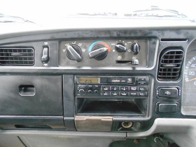 MITSUBISHI CANTER 2000 Image 31