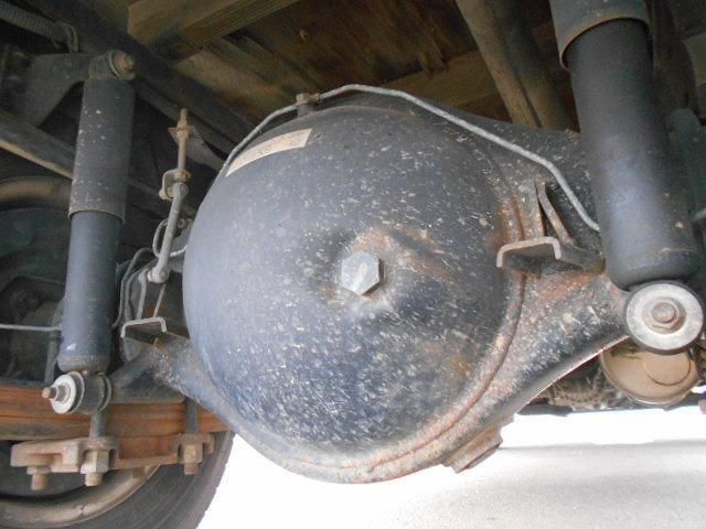 MITSUBISHI CANTER 2000 Image 31