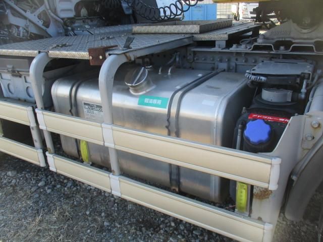 HINO PROFIA 2012 Image 31