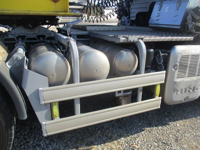 HINO PROFIA 2012 Image 31