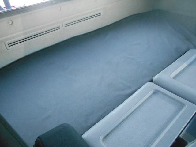 NISSAN DIESEL QUON 2011 Image 31