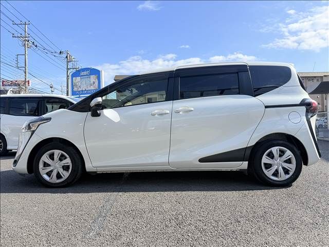 TOYOTA SIENTA 2018 Image 31