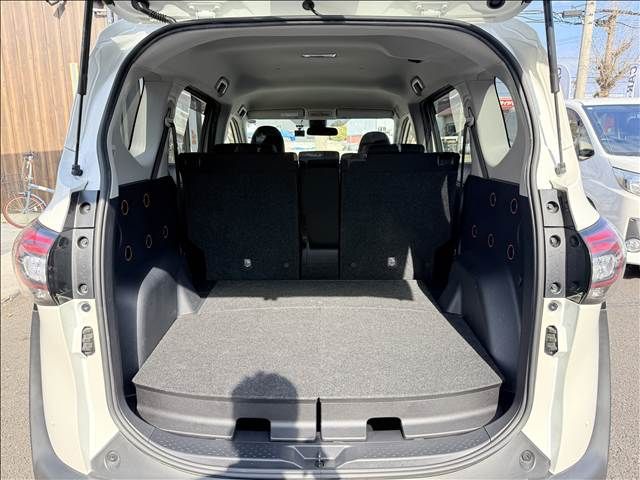 TOYOTA SIENTA 2018 Image 31