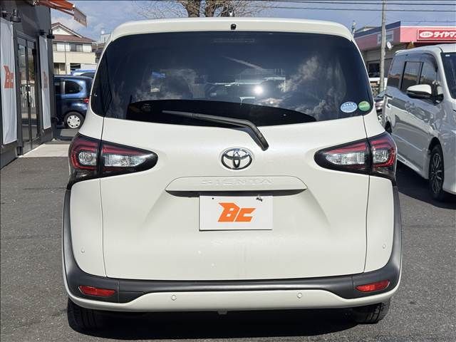 TOYOTA SIENTA 2018 Image 31