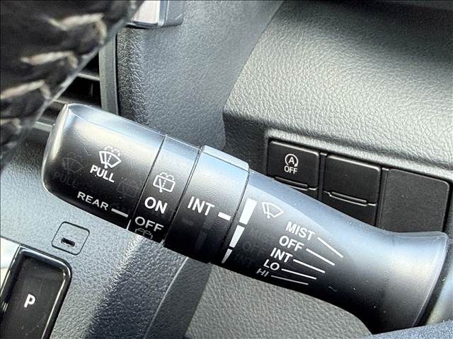 TOYOTA SIENTA 2018 Image 31