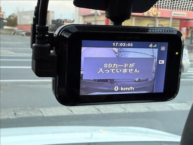 TOYOTA NOAH 2015 Image 31