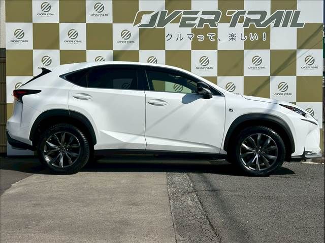 TOYOTA LEXUS NX200T 2016 Image 31