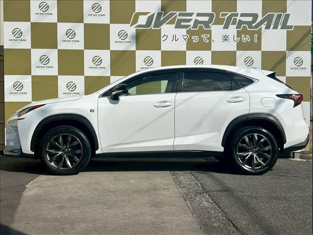TOYOTA LEXUS NX200T 2016 Image 31