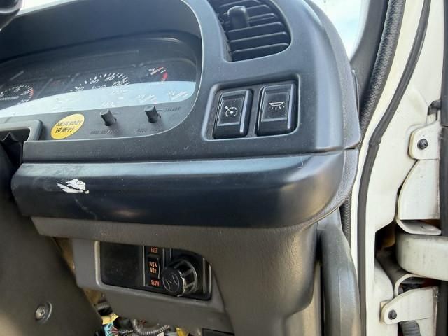 ISUZU GIGA 2015 Image 31