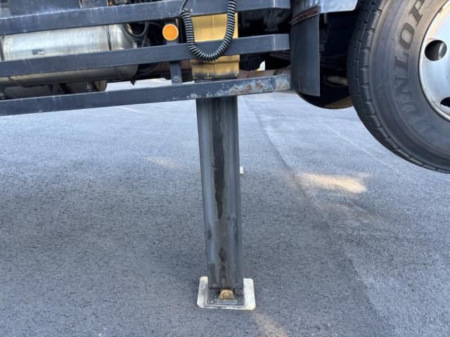 MITSUBISHI FUSOU SUPER GREAT 2006 Image 31