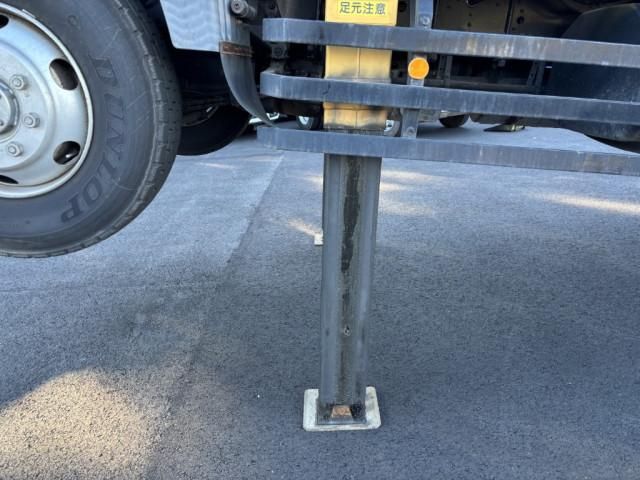 MITSUBISHI FUSOU SUPER GREAT 2006 Image 31