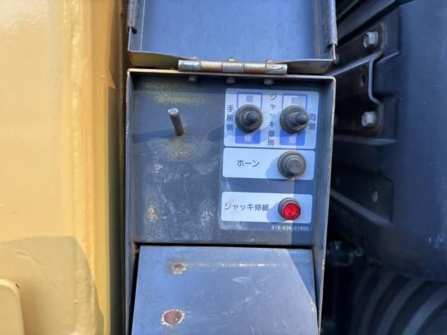 MITSUBISHI FUSOU SUPER GREAT 2006 Image 31