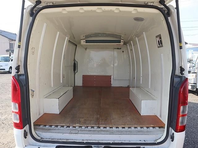 TOYOTA HIACE VAN 2WD 2020 Image 31