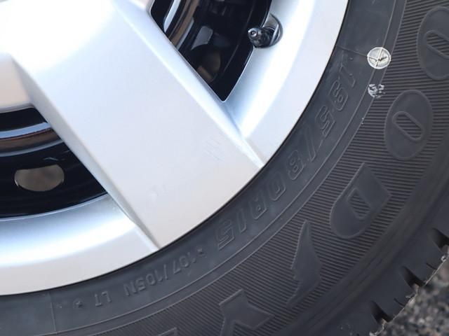 TOYOTA HIACE VAN 2WD 2020 Image 31