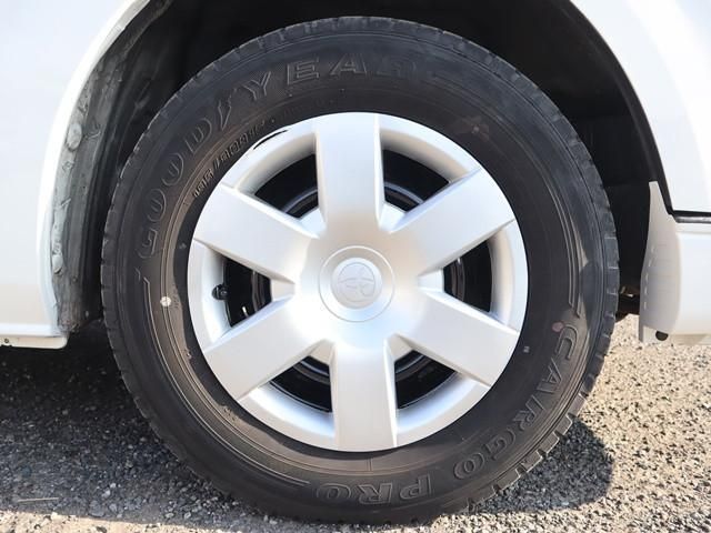 TOYOTA HIACE VAN 2WD 2020 Image 31