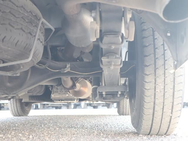 TOYOTA HIACE VAN 2WD 2020 Image 31