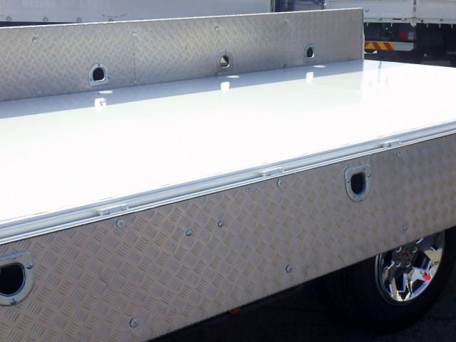 MITSUBISHI CANTER 2024 Image 31